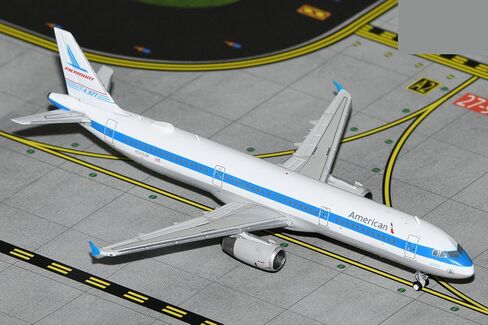 GeminiJets GJAAL2257 American Airbus A321 Piedmont Heritage N581UW; Scale 1:400 in Saudi Arabia
