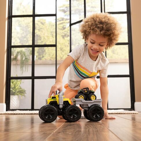 Tomy Monster يضع John Deere Roaring Rev Up Hauler Monster Truck Toy Set - يشمل Monster Truck و Trailer و John Deere Gator - ألعاب البناء مع Action Action - 3 Count in Saudi Arabia