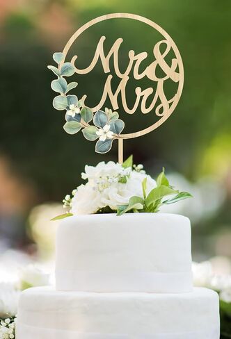 MR & MRS Cake Topper - زواج أعمدة الزفاف العليا في الخشب ديكورات الزفاف الريفية ، وعروس وعريس القبعات العليا لافتة المشاركة in Saudi Arabia
