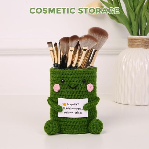 Skydue Crocheted Pen & Pencil Holder مع بطاقة ملهمة - منظم مكتب مصنوع يدويًا للمكتب والمدرسة والمنزل - كوب ديكور مكتب وظيفي in Saudi Arabia