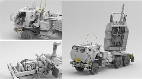 1/72 M142 'Himars' High Mobility Artillery Rocket System Foreart 2006 in Saudi Arabia
