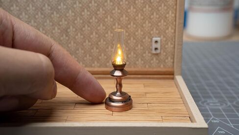 Waldosia 1:12 Scale Miniature LED Hurricane Lamp - Battery Trought Dollhouse Light للغرف المصغرة القديمة ، BookNook أو Dioramas (مجموعة ضوء الخفقان) in Saudi Arabia