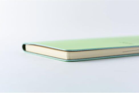 Hobonichi Techo 2026 Weeks - Smooth: Milk Cocoa (اللغة الإنجليزية والطويلة والضيفة ، بداية يناير) in Saudi Arabia