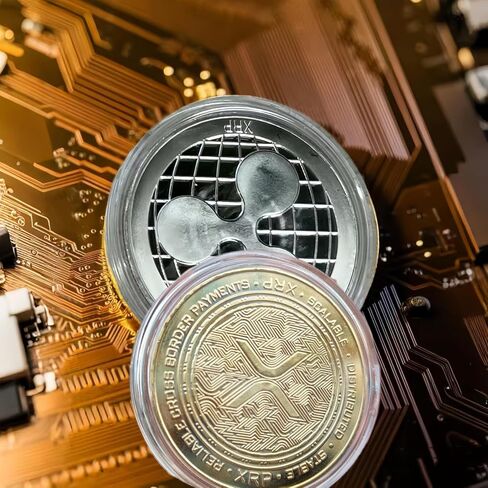 XRP XRP COIN BITCOIN COIN COIN COIN REPPLE XRP COINS ETHEREUM COIN XRP GIFS (GOLDEN 1-PCS 、 Silvery 1-PCS) in Saudi Arabia