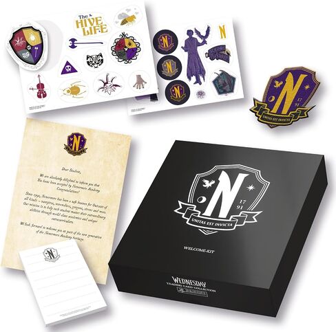 الأربعاء Nevermore Academy Trading Card Collection مجموعة ترحيب in Saudi Arabia