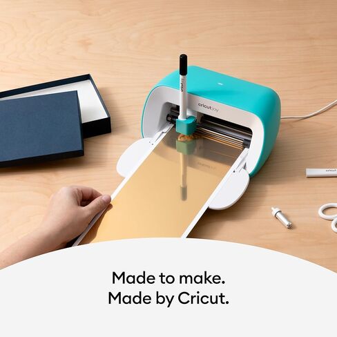 Cricut Smart Finyl (5.5 بوصة × 13 بوصة ، ذهبية) لآلة الفرح - قطع لا تضاهى للأشكال التي تصل إلى 4 أقدام ، وتخفيضات متكررة تصل إلى 20 قدمًا in Saudi Arabia