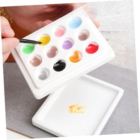 لوحة ألوان مائية 12 لونًا من البلاستيك علبة علبة حاوية طلاء مقاومة للغبار للفنانين والمبتدئين للألوان المائية والزيت in Kuwait