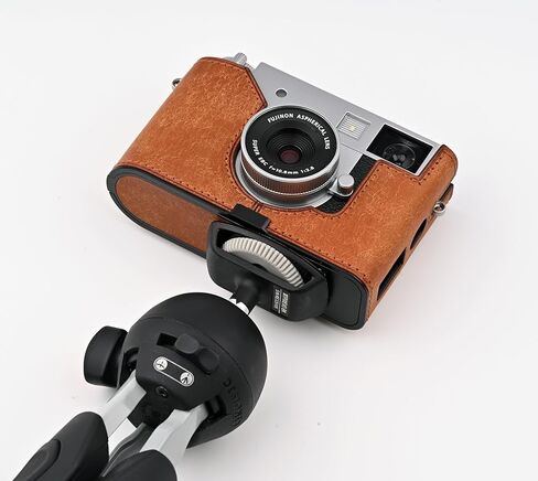 علبة كاميرا جلدية أصلية مصنوعة يدويًا لـ Fujifilm x-half/fujifilm x-half camera-طبقة أعلى من حدة البقر + لوحة قاعدة معدنية (أخضر غير لامع) in Kuwait