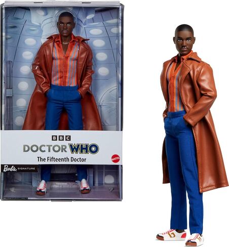 Barbie the Fixtenth Doctor Doll ، Dr. Who Collectible مستوحى من الموسم الرابع عشر مع Doll Stand وشهادة الأصالة in Saudi Arabia