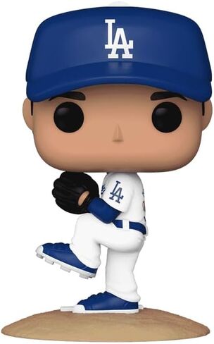 Funko Sports Shohei Ohtani Pitching Shop حصري الشكل 105 in Saudi Arabia