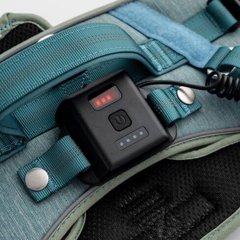 Lumi One LED Dog Harness من أجل الرؤية الليلية والسلامة ، براءات الاختراع المعلقة-سترة الكلب عالية الوضوح مع 1000 LUMEN LED ، بطارية قابلة للشحن ، ملاءمة قابلة للتعديل ، تقليم عاكس (أسود ، كبير) in Saudi Arabia