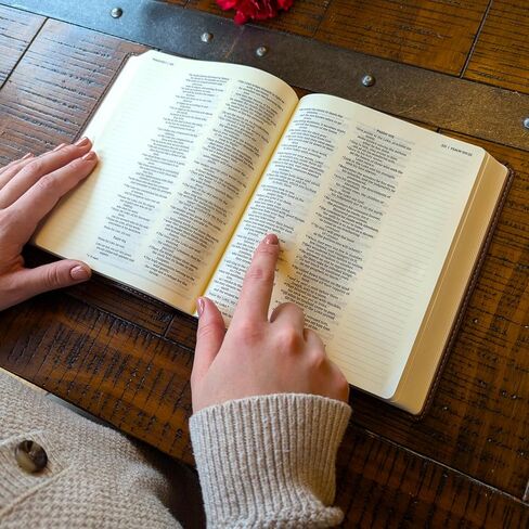 Barm and Posh Niv Bible ، Song of Solomon Verse ، إصدار دولي جديد in Saudi Arabia