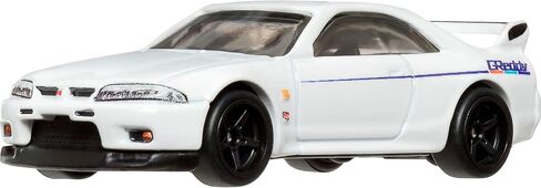 Hot Wheels Premium Care Cult Carnible Toy Car ، 1:64 Scale Die-Cast Nissan Skyline R-33 ، مركبة الكلاسيكيات الحديثة مع إطارات REAL Riders in Saudi Arabia