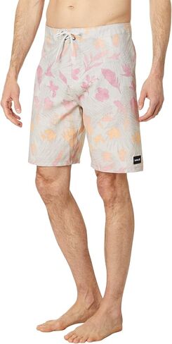 Hurley Phantom Naturals Weekender 20" Boardshorts Obsidian 32 in Saudi Arabia