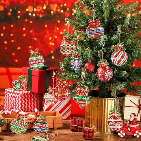 BBTO 15 Pcs Christmas Diamond Painting Keychain Balls DIY Diamond Painting Ornaments Hanging Art Kits Red Green Ornaments Key Chains for Christmas Party Decoration in Saudi Arabia