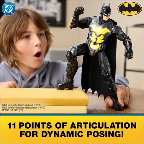 DC Comics ، Batman Night Flare 12 "Fight Up Action Figure مع 24 صوتًا وعبارات ، ألعاب Super Hero Kids للبنين والبنات الذين تتراوح أعمارهم بين 4 وما فوق ، شملت البطاريات in Saudi Arabia
