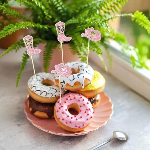 32pcs رعاة البقر القبعات أحذية كب كيك أعلى القبعات ، أغطية كعكة رعاة البقر اللامعة ، زينة حفلات رعاة البقر ، مناسبة للحفلات ذات الطابع الغربي ، حمام الأطفال ، حفلات أعياد الميلاد in Kuwait