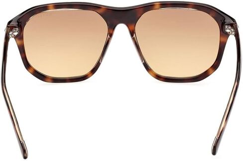 GUESS US Men's Plastic Navigator Sunglasses in Saudi Arabia
