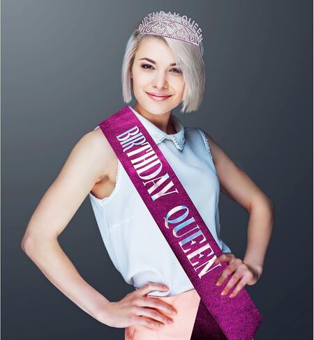 Cavetee Purple Queen Rhinestone Tiara and Sash - عيد ميلاد Tiara و Sash Party تفضل ديكورات بريق للنساء (رسالة متعددة الألوان) in Saudi Arabia