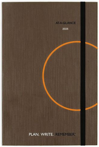 AT-A-GLANCE 2026 Planning Notebook ، DAILY ، 5 "× 8.25" ، Plan Small ، Plan. يكتب. تذكر. ، CaseBound ، Gray (7062013026) in Saudi Arabia