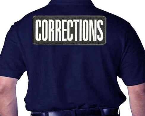 تصحيحات التطريز تصحيح واحد صغير وواحد كبير 3 "x8" و 2 "x6" الخطاف والحلقة على الظهر in Kuwait