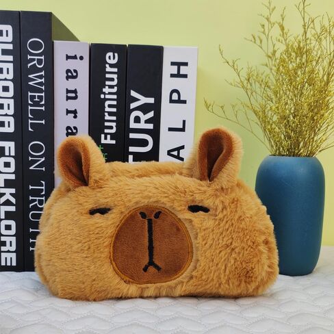 Capybara Pencil Case ، Capybara Plush Zipper Pencil Box ، Pencil Storage Holder Pouch ، حقيبة منظم للقرطاسية ومستحضرات التجميل ، للسفر المكتبي للمكتب ، هدايا Capybara (احتضان) in Saudi Arabia