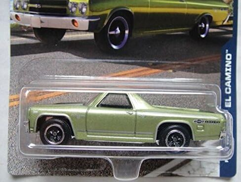 مربع Matchbox 1:69 Die Die Cast Chevrolet 100 Years Trucks ، Green '70 Chevy El Camino in Kuwait