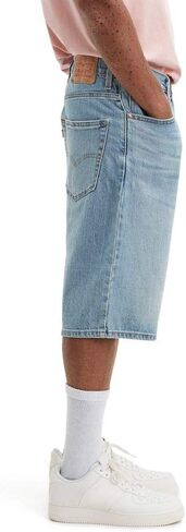شورت جينز مستقيم فضفاض 569 للرجال من Levi in Saudi Arabia