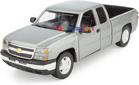 2006 Silverado 1500 Extended Cab Pickup Truck 1/25 Diecast Model Car Motor Max 79393 Grey in Saudi Arabia