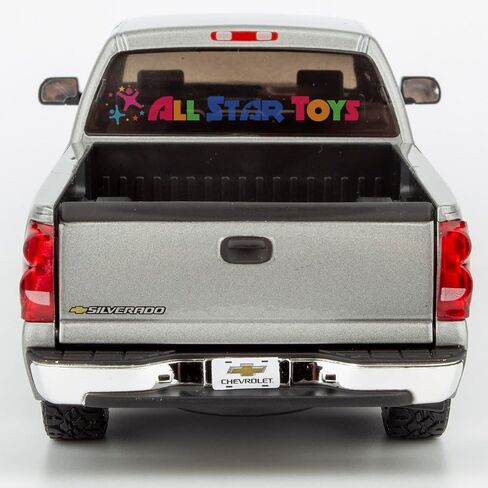 2006 Silverado 1500 Extended Cab Pickup Truck 1/25 Diecast Model Car Motor Max 79393 Grey in Saudi Arabia