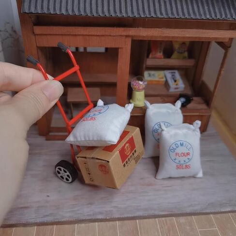 1/12 مصغرة Dollhouse Hand Cart Mini Model لعيد الميلاد غرفة الطعام ديكور المنزل الدعائم (Red) in Kuwait