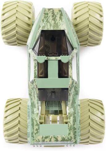 Monster Jam Series 23 Oversized Official Soldier Fortune Monster Truck, Collector Die-Cast Vehicle, 1:24 Scale, Kids Toys for Boys Ages 3 and up in Saudi Arabia