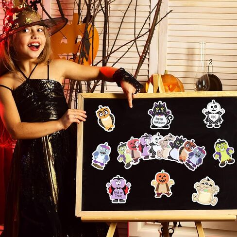 Pajean 800 Sheets Halloween Sticky Notes 40 Pads Spooky Fun Pumpkin Ghost Cat Weird Gerthetic For Office Supplies Kids Gift Party Decoration Favor ، 3.15 × بوصة in Saudi Arabia