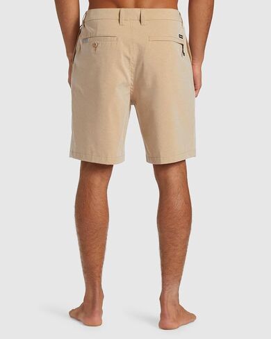 Quiksilver Men's 20" Union Heather Amphibian Shorts in Saudi Arabia