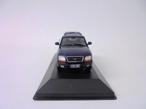 OPO 10 - 1/43 Scale Model car Compatible with Chevrolet Blazer 2.8 DLX 2004 - AR161 in Saudi Arabia