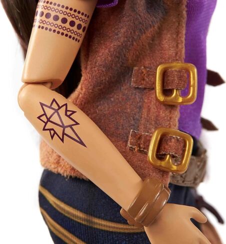 Mattel Disney Zombies 2 Toys ، Wynter Barkowitz Doll Fashion Doll Whare Were Rocker Outfits ، 11 "مفاصل" قابلة للانحناء in Saudi Arabia