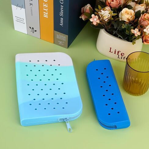 2 PCS Zipper Pencil Pouch Bag Portable Pencil Bag ، DIY Personal Cute Pencil Case Silicone ، Burple Pen Bag With 10 PCS Button Accessories ، مناسبة للمكاتب (الأرجواني) in Kuwait