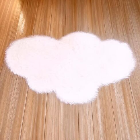 Miniature Dollhouse Cloud Rug (1:12 مقياس) | سجادة فرو بيضاء ناعمة لديكور حضانة دمية | منمنمات Dollhouse in Saudi Arabia