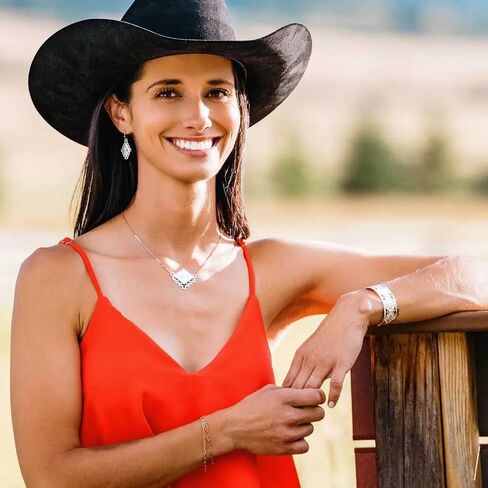 Montana Silversmiths Meadow Majesty Cuff Bracelet in Saudi Arabia