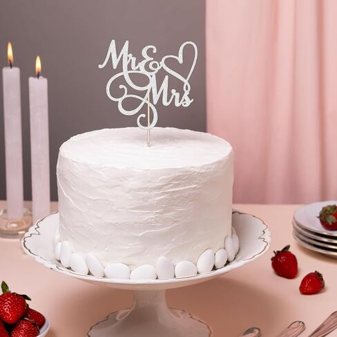 Mr & Mrs Cake Topper Bride and Groom Sign Toppers Silver Glitter Love Cake Decorations for Wedding Engaged Anniversary Letter Cupcake Topper Theme Party Supplies in Saudi Arabia