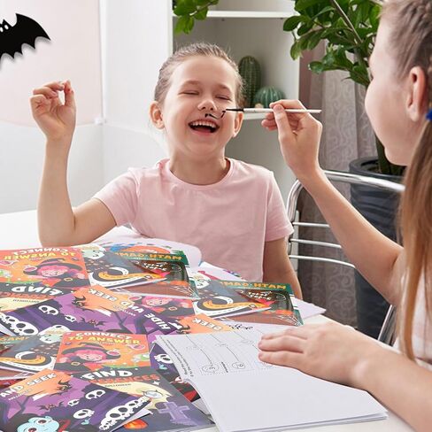 CCINEE 32pcs Mini Halloween Coloring Books, Coloring Booklets for Kids Halloween Party Favors Treat Or Trick Candy Bags Fillers for School Activity in Saudi Arabia