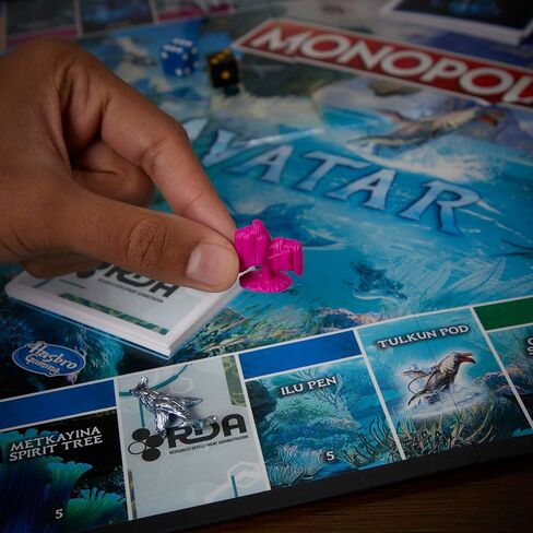 Monopoly: لعبة لوحة Avatar Edition للأعمار 8 وما فوق ، ألعاب عائلية من 2 إلى 6 لاعبين ، ألعاب الأطفال in Saudi Arabia