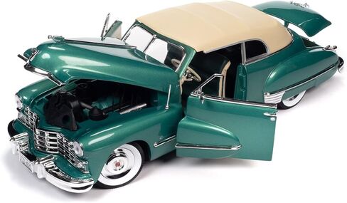 Auto World 1947 Cadillac Series 62 Cabriolet 1:18 Scale Diecast Model in Kuwait