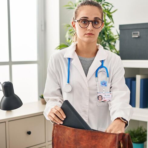 2 PCS تمريض شارة شارة ، قابلة للسحب مع مقطع الهوية للممرضة اسم التمريض بطاقة العلامة الممرض in Saudi Arabia