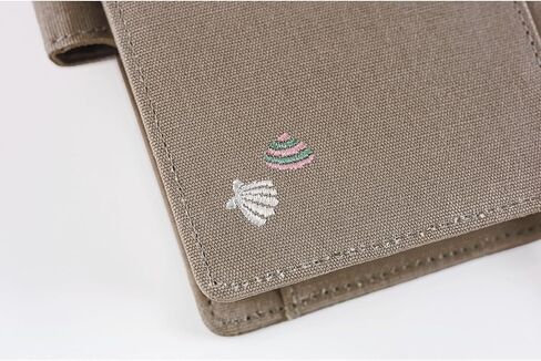 ほぼ日 Hobonichi Techo A6 - Iyo Okumi: قصة عني [الكتاب الأصلي الإنجليزي] in Saudi Arabia