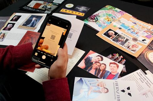 أسفل حفرة الأرنب: لعبة Murder Mystery - ابحث عن أدلة ، وحل الألغاز ، أو القضاء على المشتبه بهم ، أو حل منفردا أو مع مجموعة in Saudi Arabia