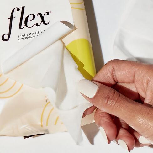Flex Reusable Disc Starter Bundle | Reusable Menstrual Disc with Flex Wash and 2 Packs Flex Wipes in Saudi Arabia