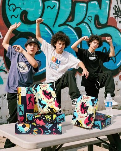 Pineraap 12 Sheet Music Themed Wrapping Paper, Musical Notes Guitar Kraft Gift Wrap Paper, Rockin' Gift Wrap Folded Flat Art Paper for Music Lover's Birthday Baby Shower DIY Crafts, 19.7 x 27.6 Inch in Kuwait