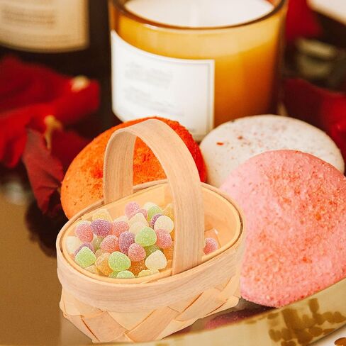 20PCS Mini Woven Picnic Baskets – Small Wood Chip Candy Baskets, Handheld Weaving Hampers for Daughter’s Party Favors, Bridal Showers, Baby Showers, and Birthday Decor in Saudi Arabia