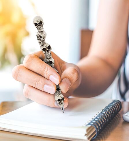 Pen Tower Tower Pen - أقلامًا مضحكة رائعة للأطفال والمراهقين والبالغين ، وقلم كرة رائع ممتع للكتابة المدرسية واللوازم المكتبية الفريدة ، وهدية قلم عصبي للرجال والنساء - 6 بوصات in Kuwait